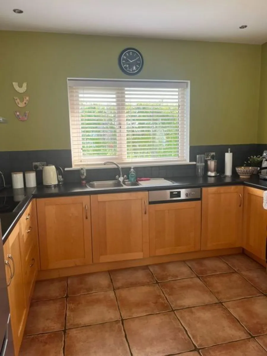 Kitchen - Image 2