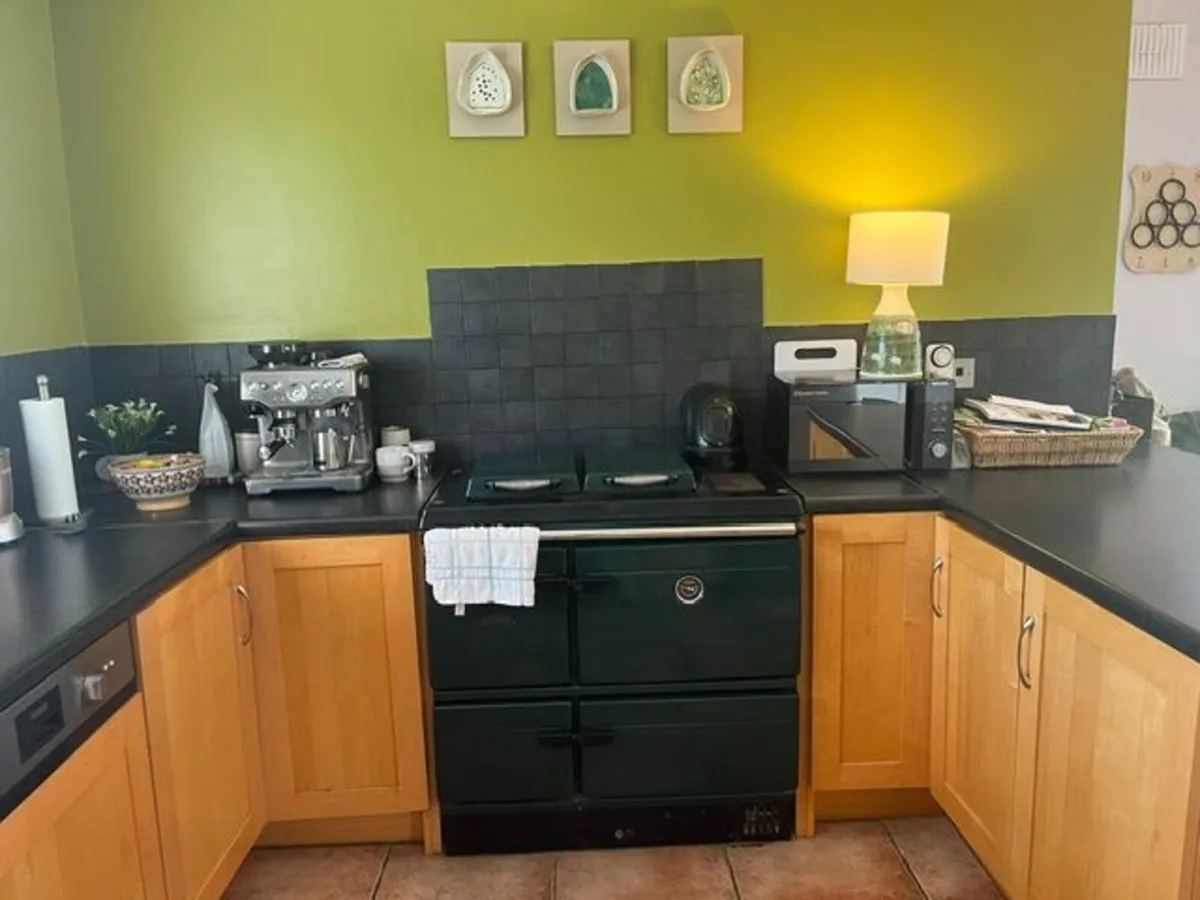 Kitchen - Image 4