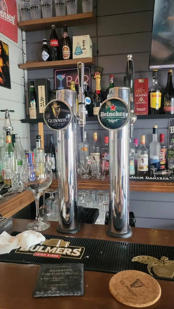Home bar - Image 1