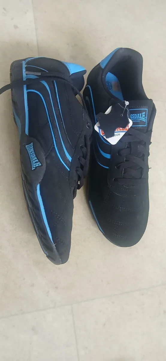 Shoes/runners - Image 3