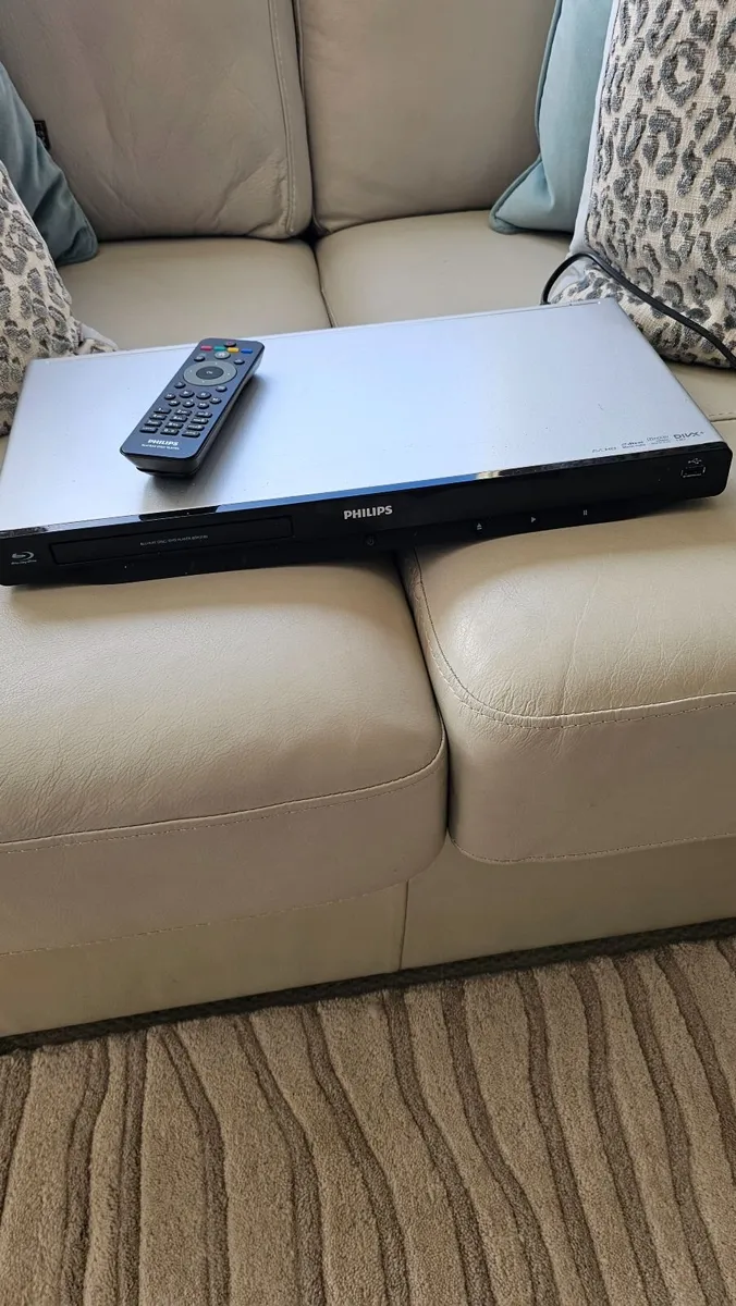 Phillips Blue ray DVD player - Image 1