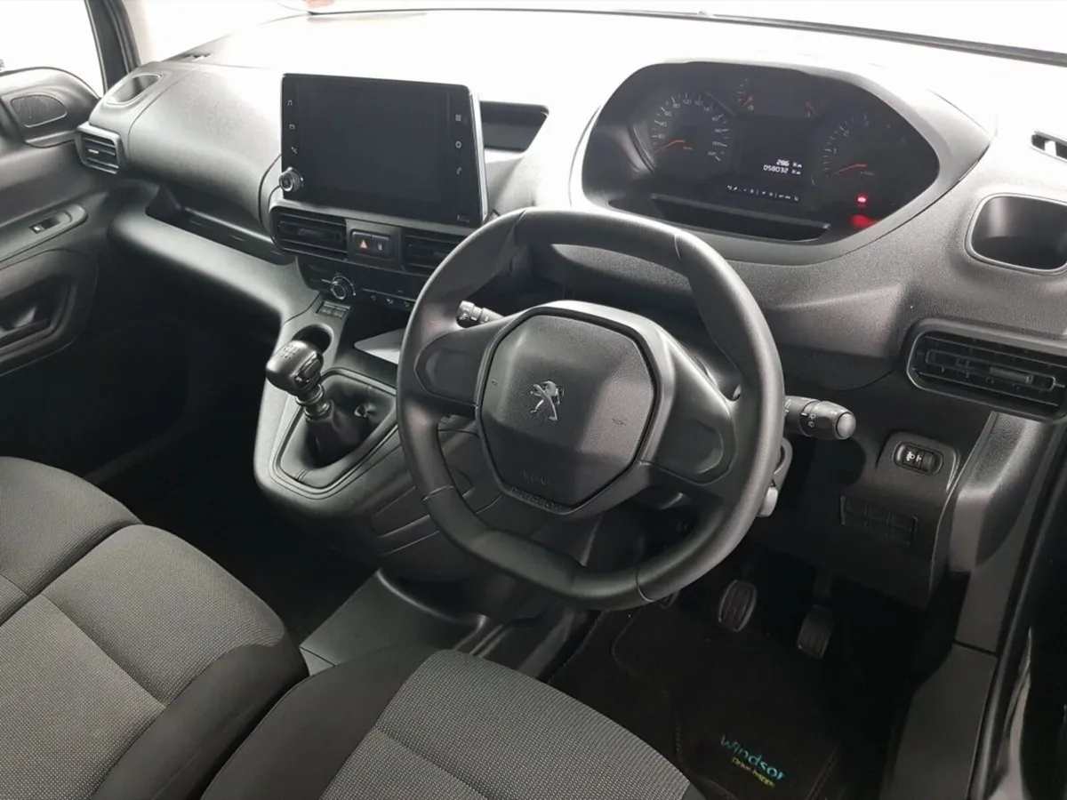 Peugeot Partner PARTNER ACTIVE PLUS1.5 BLUE HD **P - Image 4