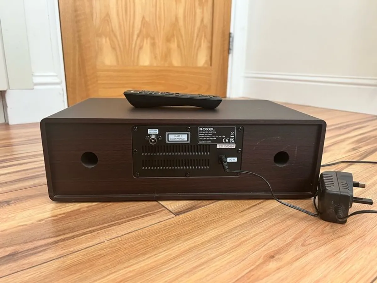 Radio - Image 3