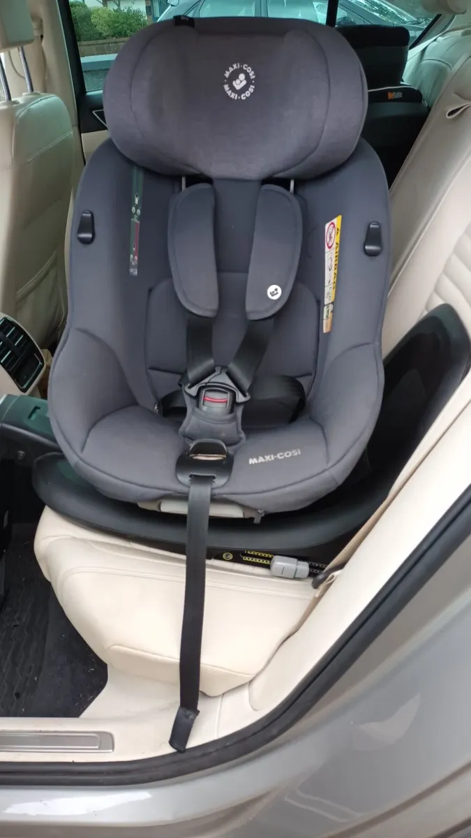 Childs car seat - Image 2