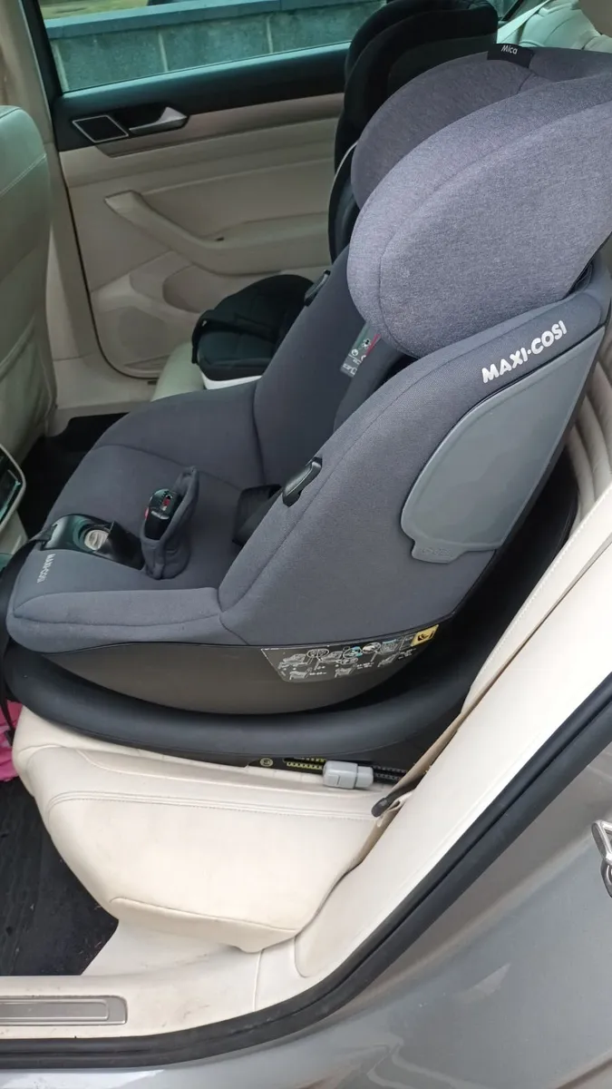Childs car seat - Image 3