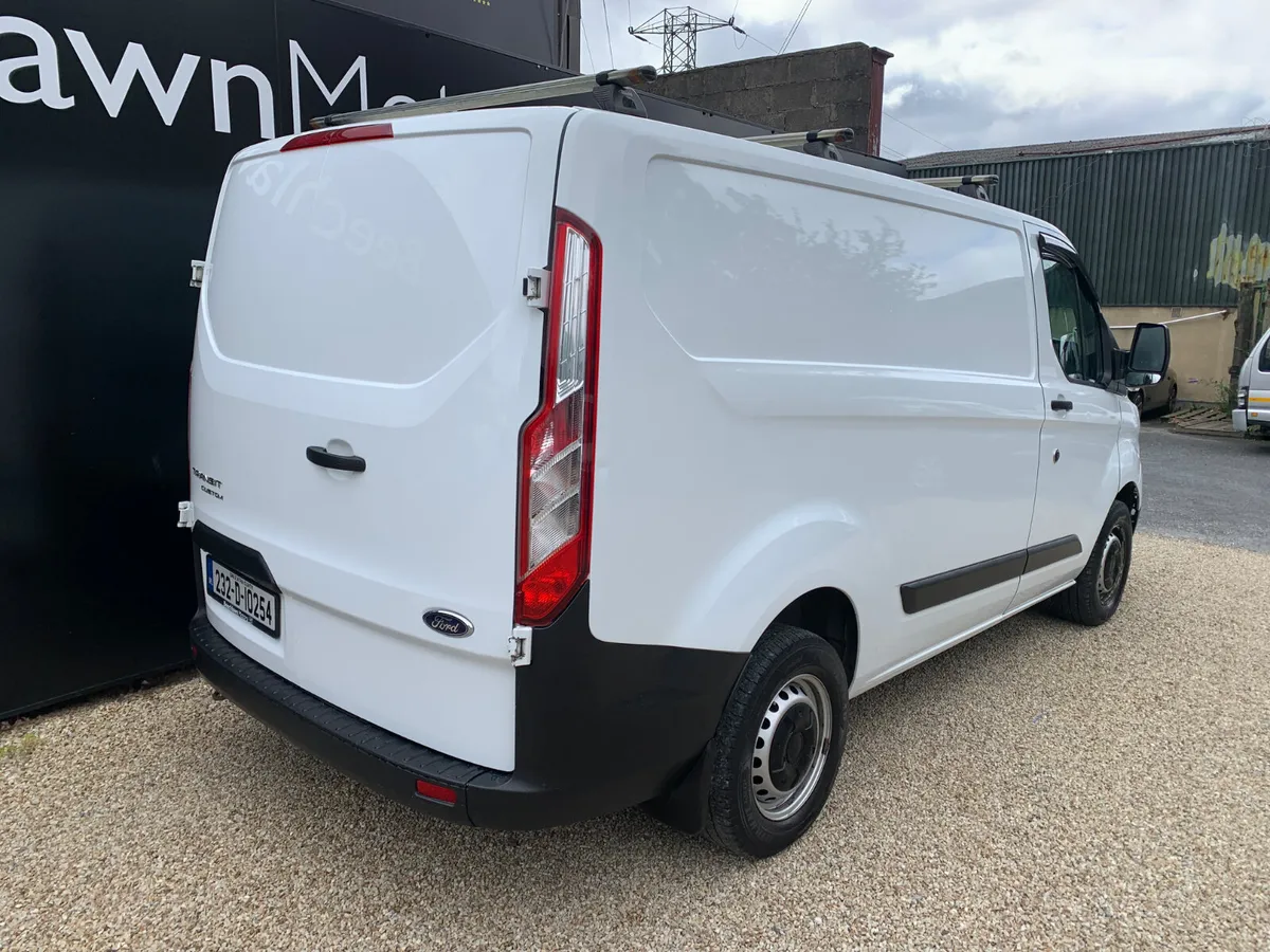 FORD TRANSIT CUSTOM 2.0 TDCI 105PS SWB - Image 3