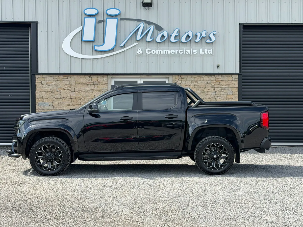 2024 VOLKSWAGEN AMAROK TDI 4M STYLE CREWCAB PICKUP - Image 4