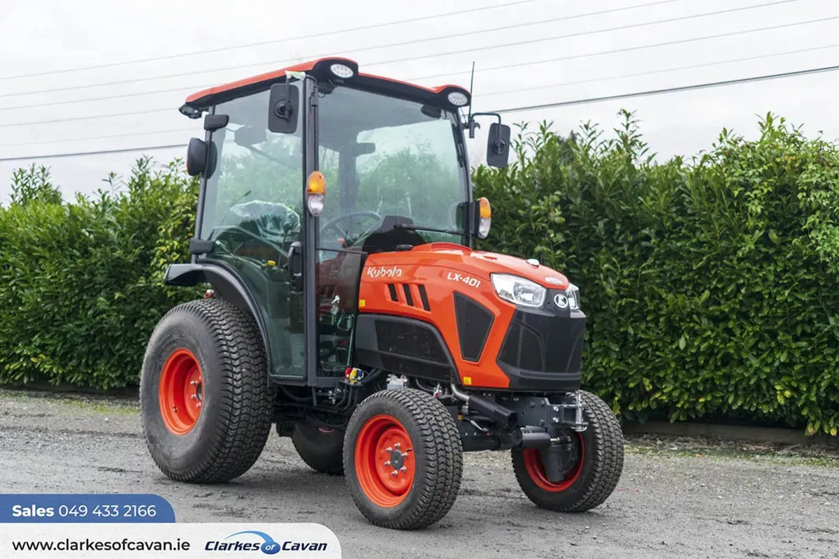 Kubota LX-401 Cab - Image 2