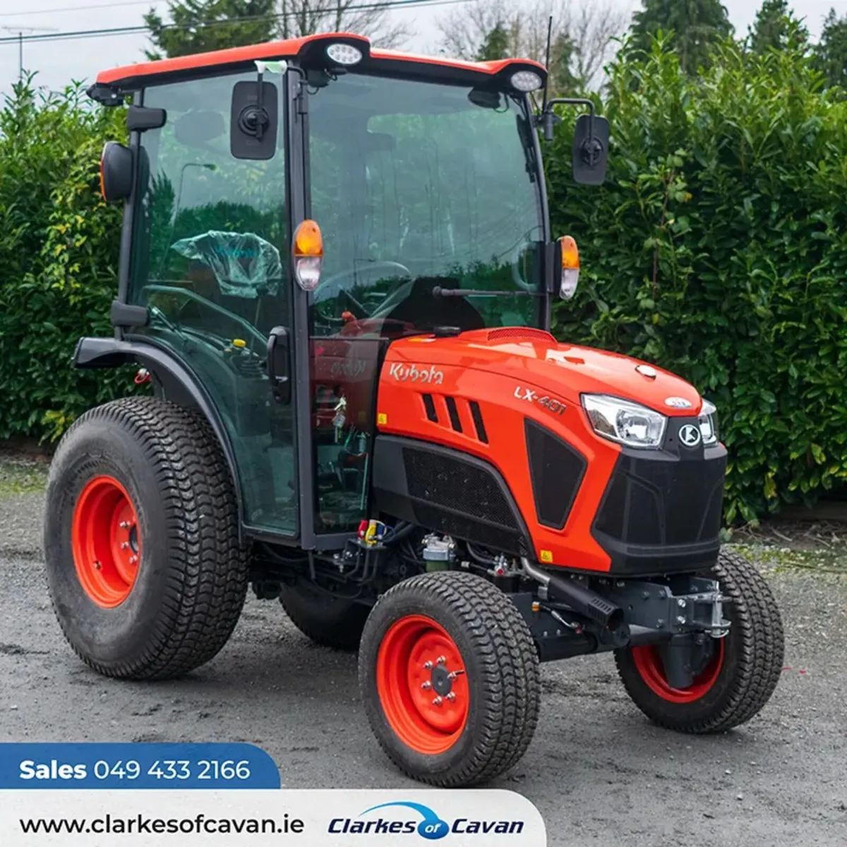 Kubota LX-401 Cab - Image 1