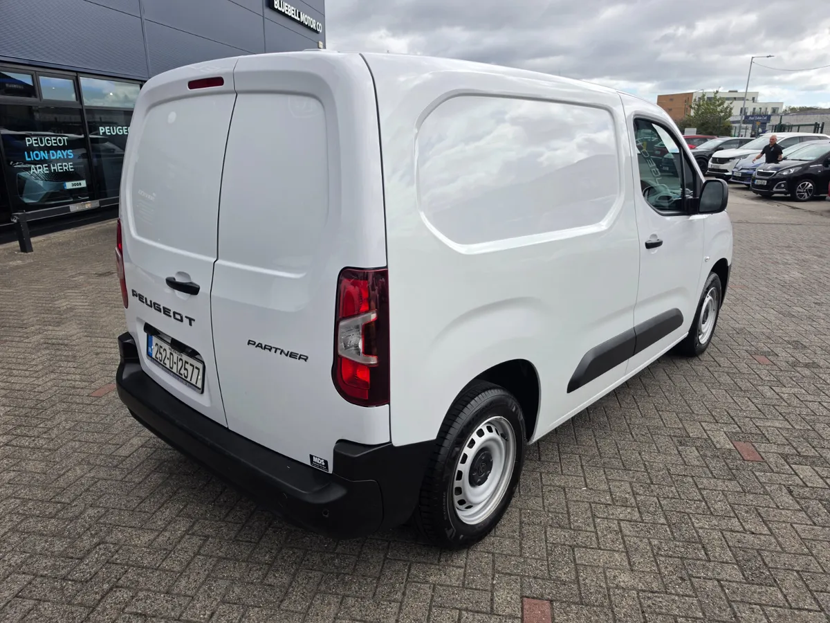Peugeot Partner INC VAT - Image 4