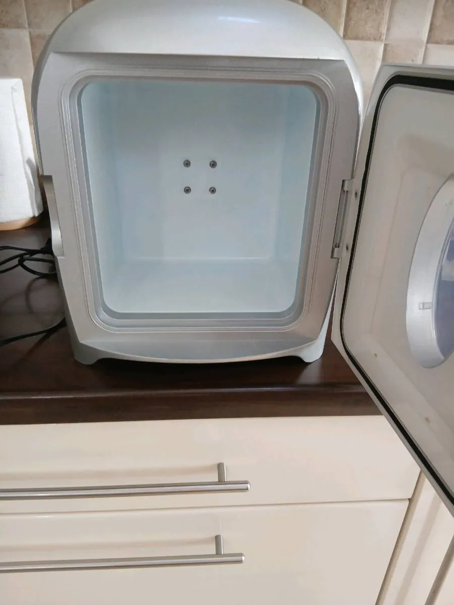 MINNI FRIDGE ELECTRIC - Image 2