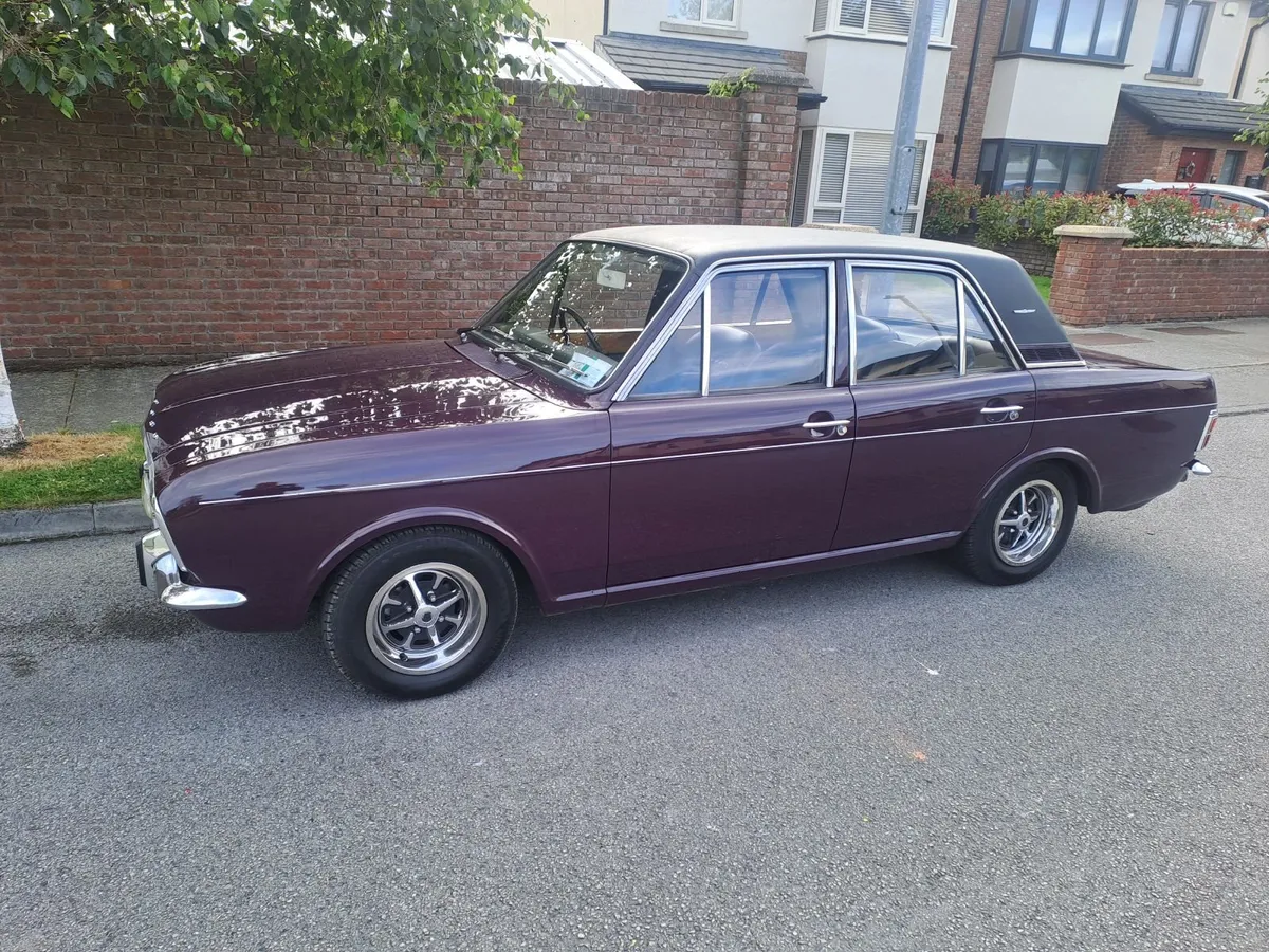 Ford Cortina 1600e  1970 - Image 3