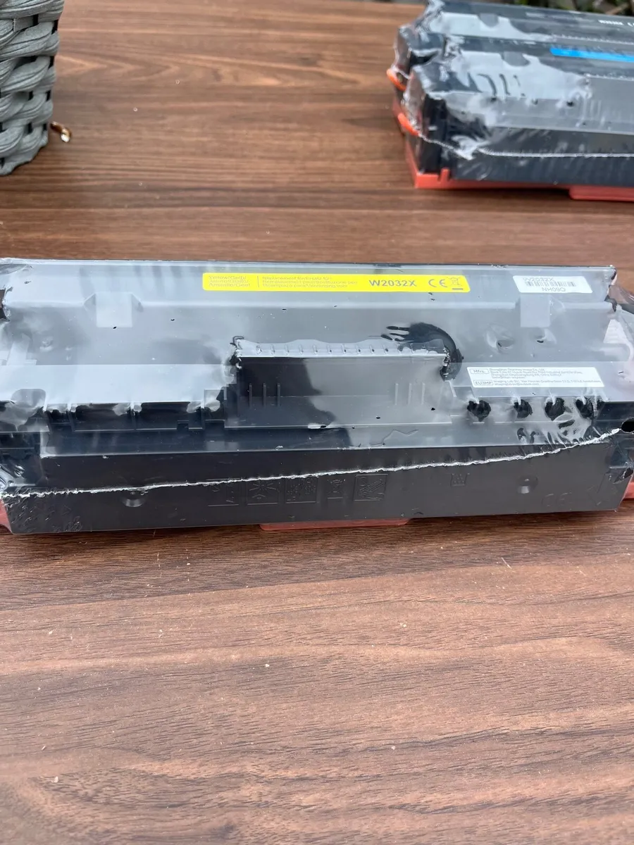 Compatible HP W2032X Yellow Ink Toner
