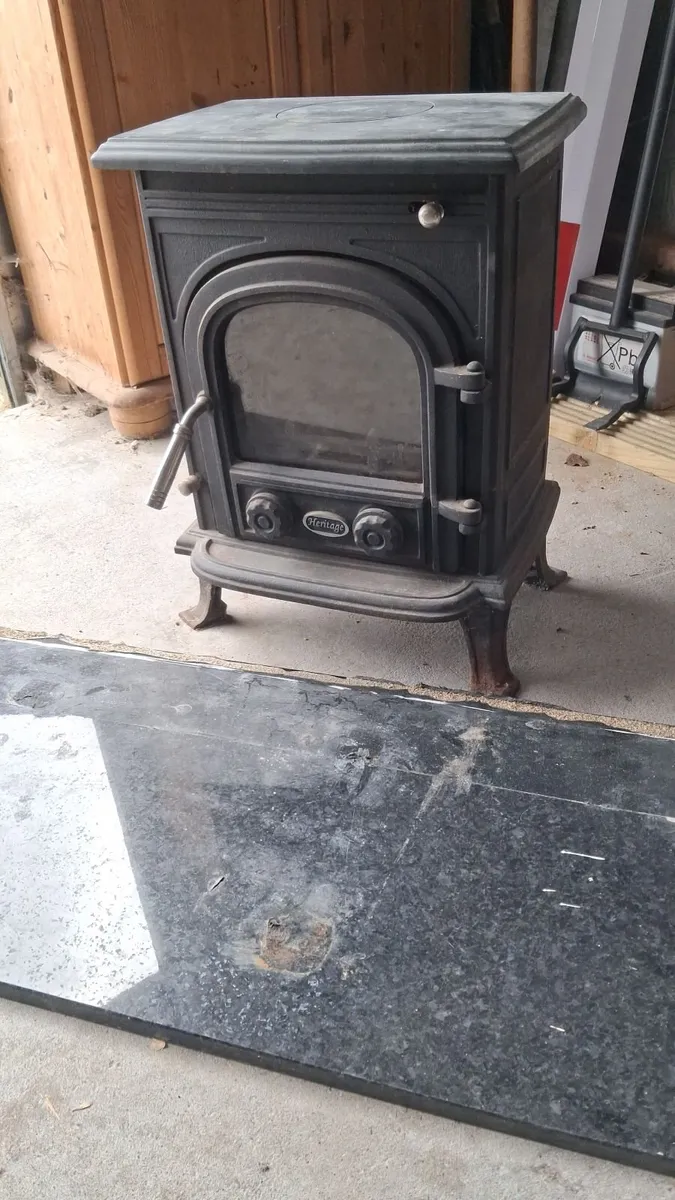 Heritage Cast Iron Wood Burning Stove - Image 4