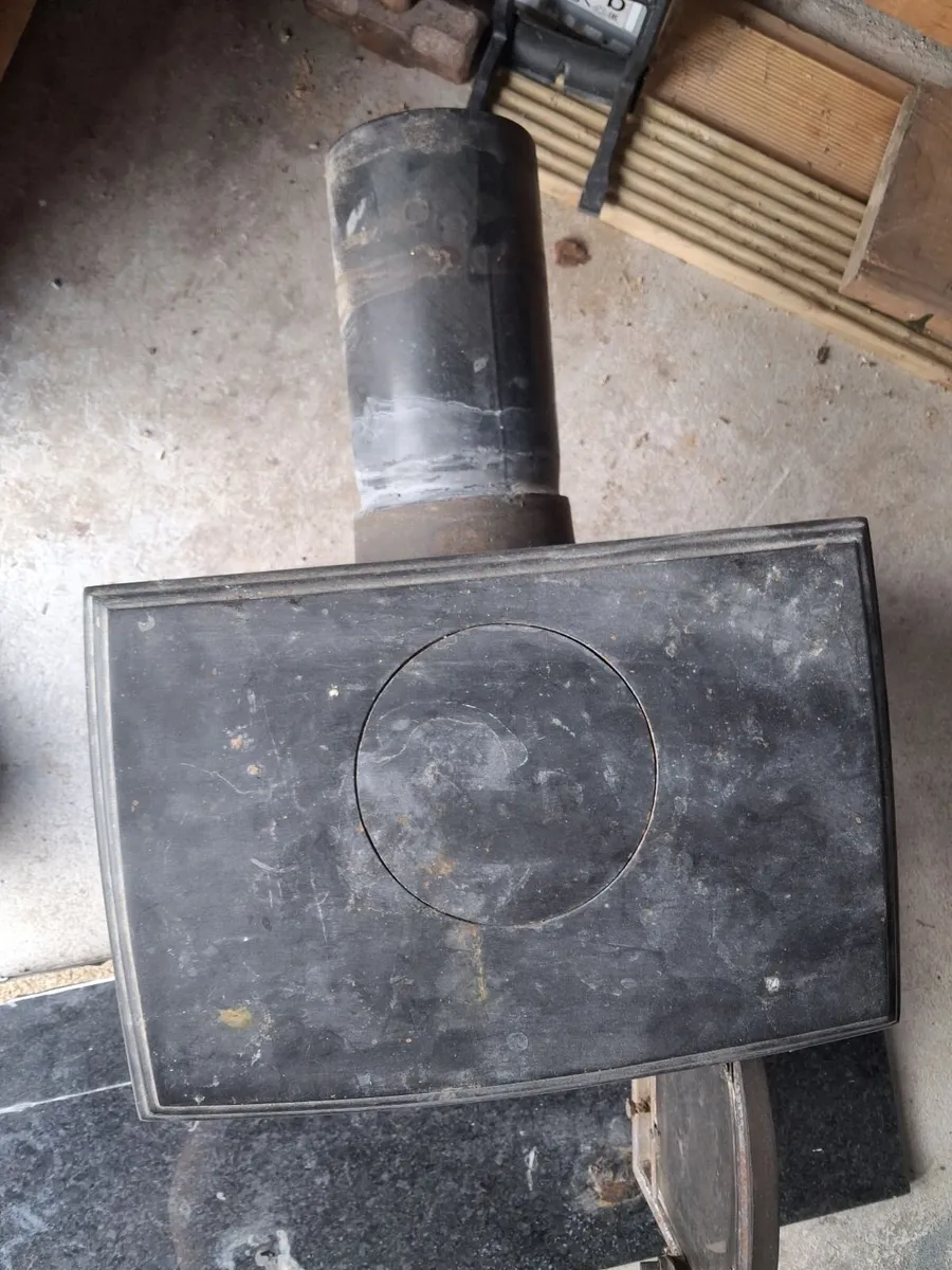 Heritage Cast Iron Wood Burning Stove - Image 3