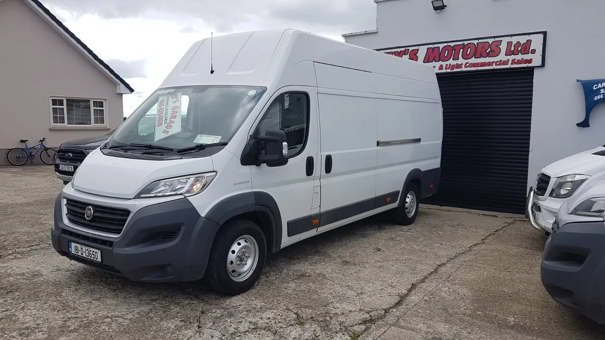 Fiat Ducato MAXI WITH TAIL LIFT MINT VAT INVOICE - Image 3