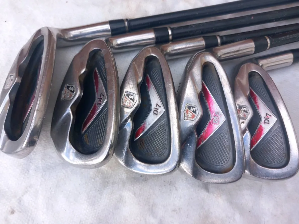 Wilson golf irons.  Right handed clubs - Image 3