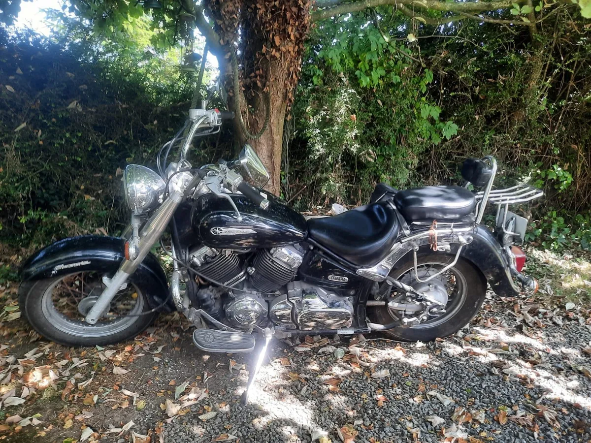 YAMAHA motorbike  2008 - Image 1