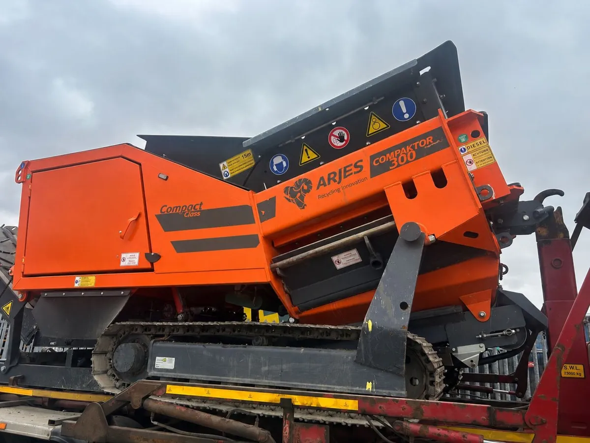 Mobile Concrete, Tar & Stone Crushing | For Hire - Image 3