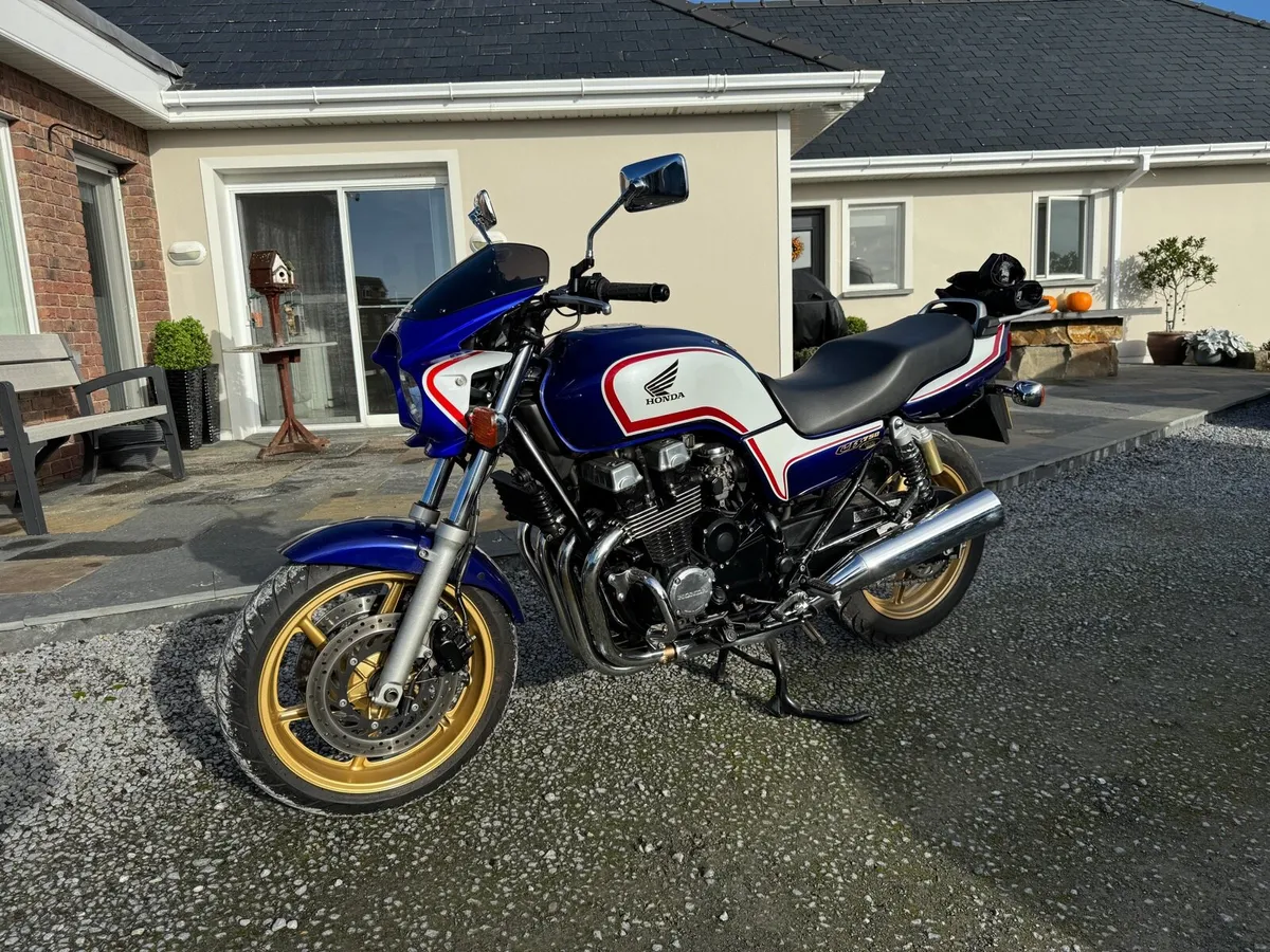 Honda CB750 Final Edition. - Image 2