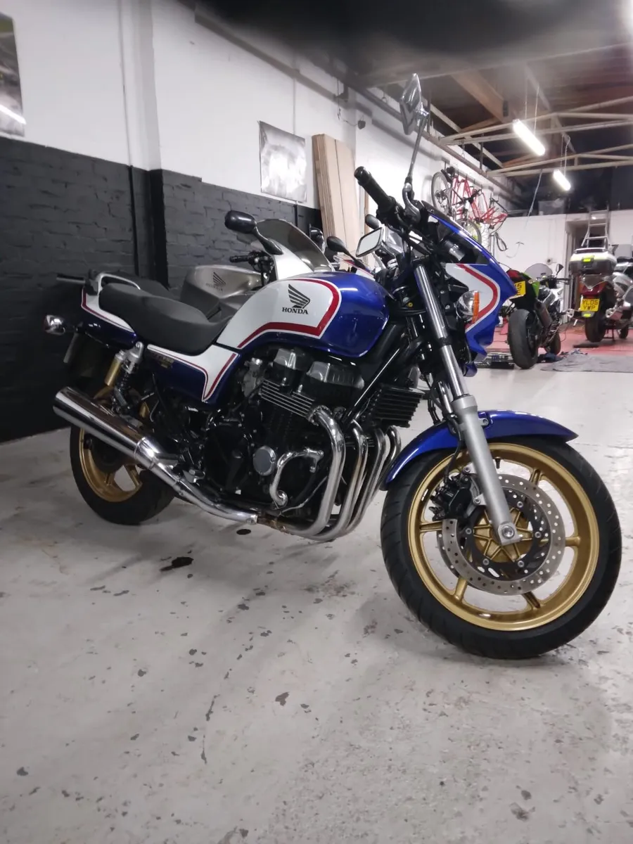 Honda CB750 Final Edition. - Image 1