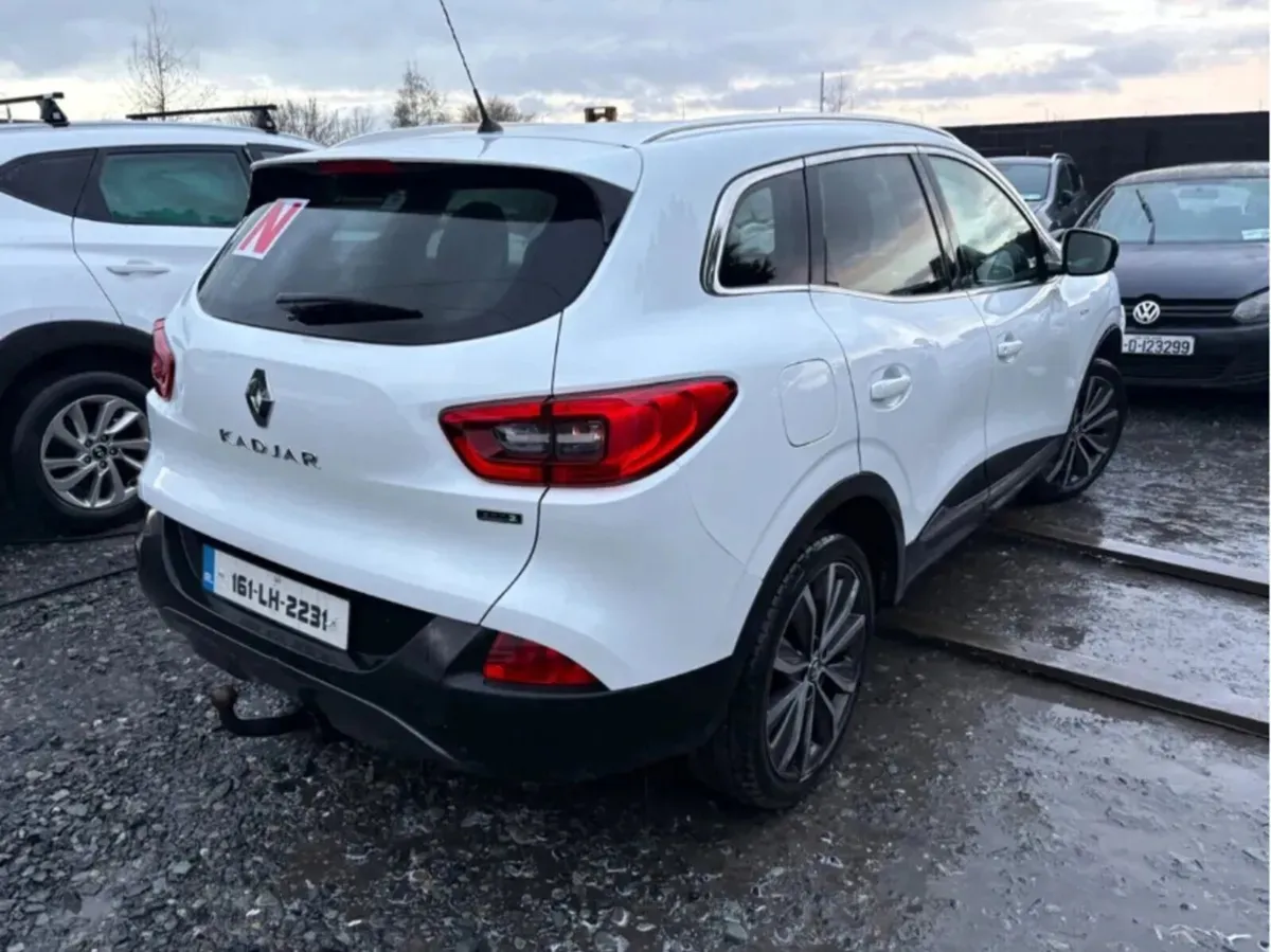 2016 Renault Kadjar 1.5 Diesel driving - Image 4
