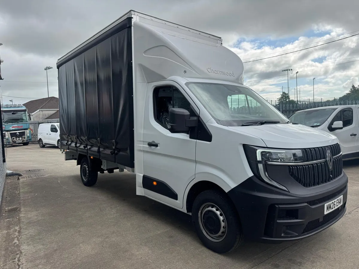 Renault Master 2026 (curtain sider) - Image 2
