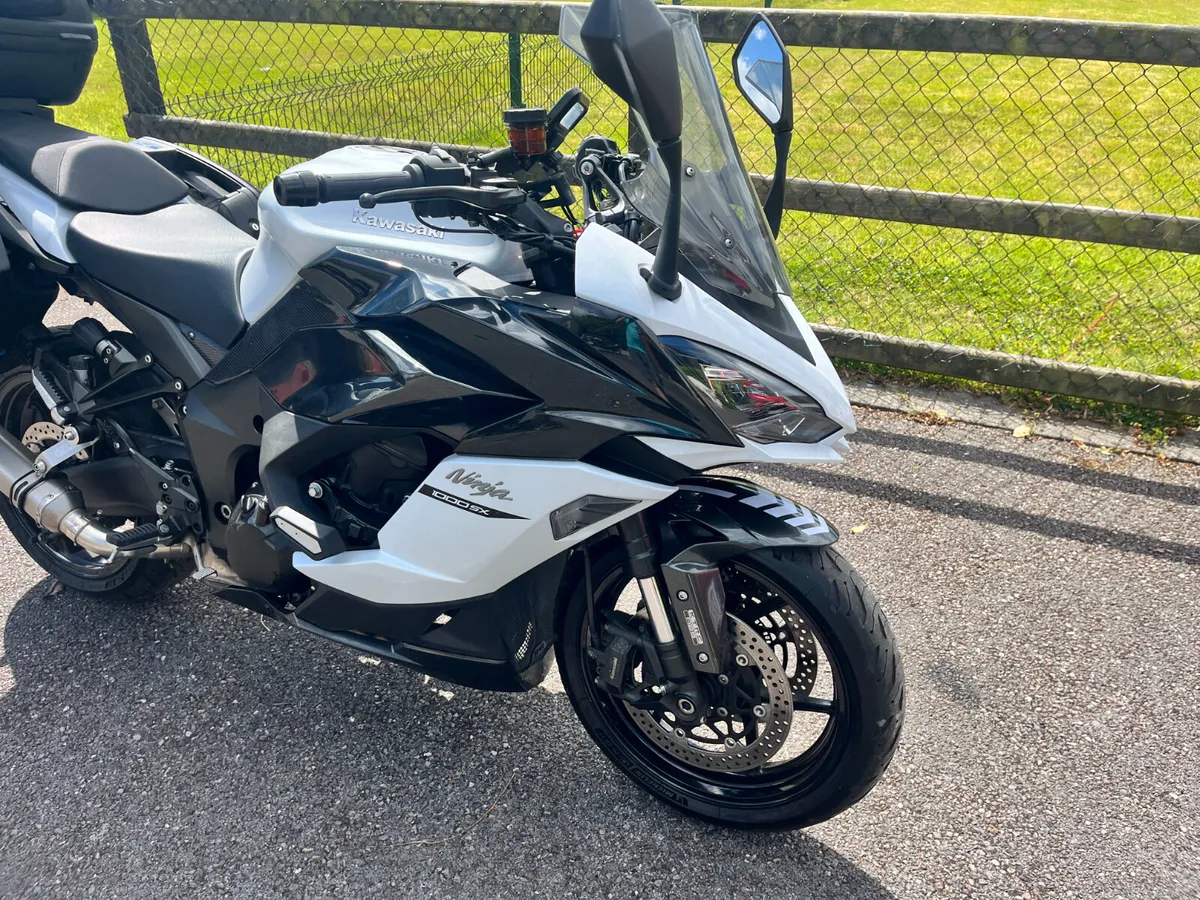 2021 Kawasaki Z 1000 SX - Image 2