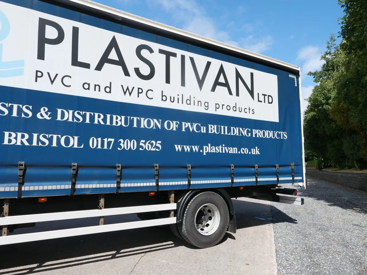 Scania P250 Curtainside - 4x2 - R1-01252 - 2021 - Image 4