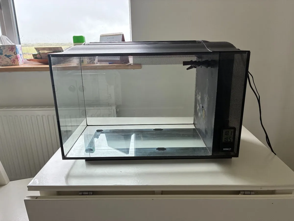 Fish tank Fluval SEA Evo 52L Aquarium Set - Image 2