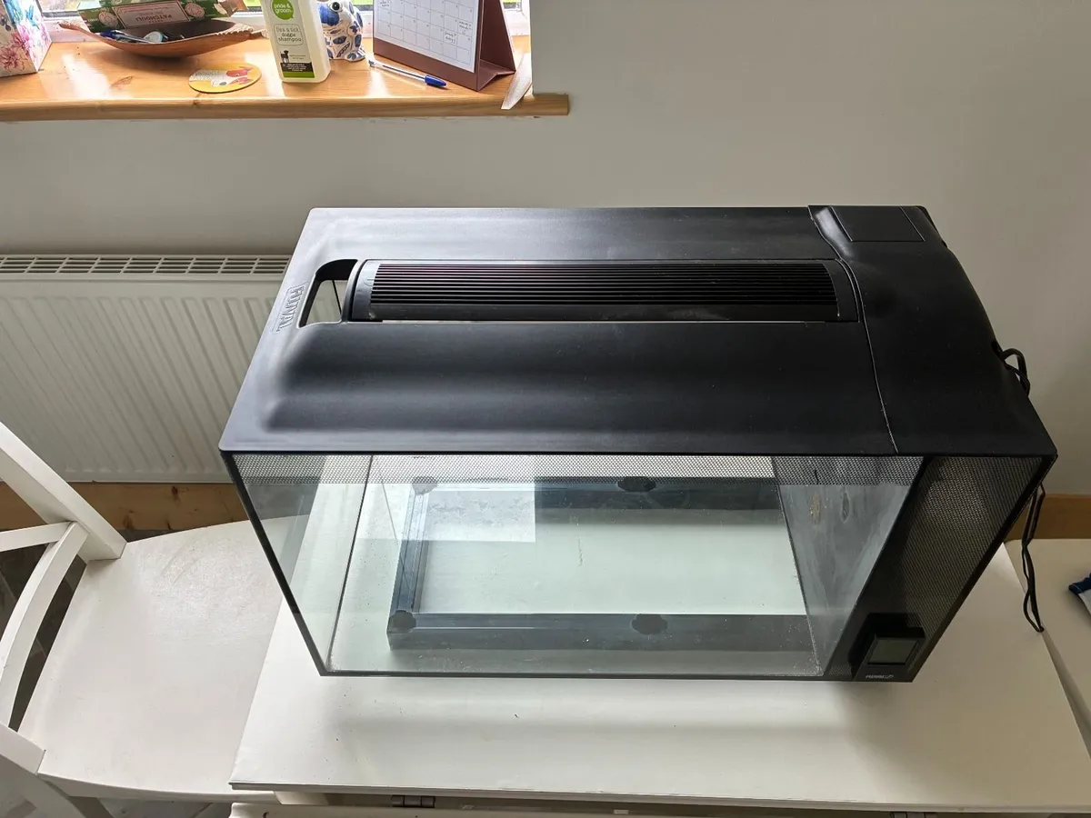 Fish tank Fluval SEA Evo 52L Aquarium Set - Image 3