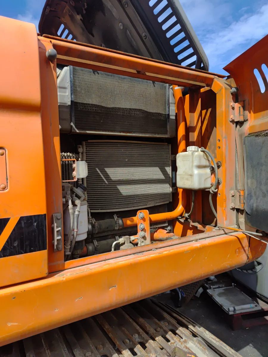 DOOSAN 225 - Image 4