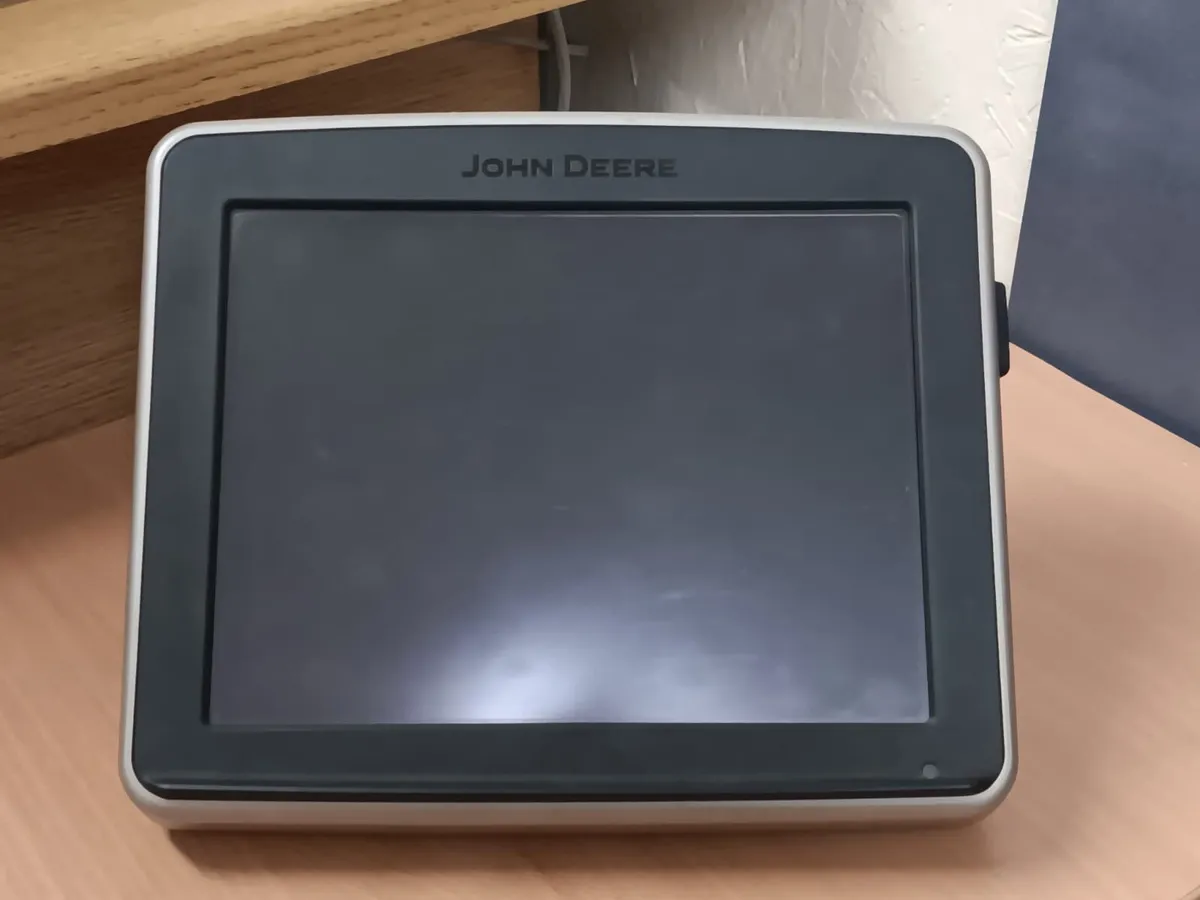 John Deere GreenStar 2630 Universal Display - Image 3