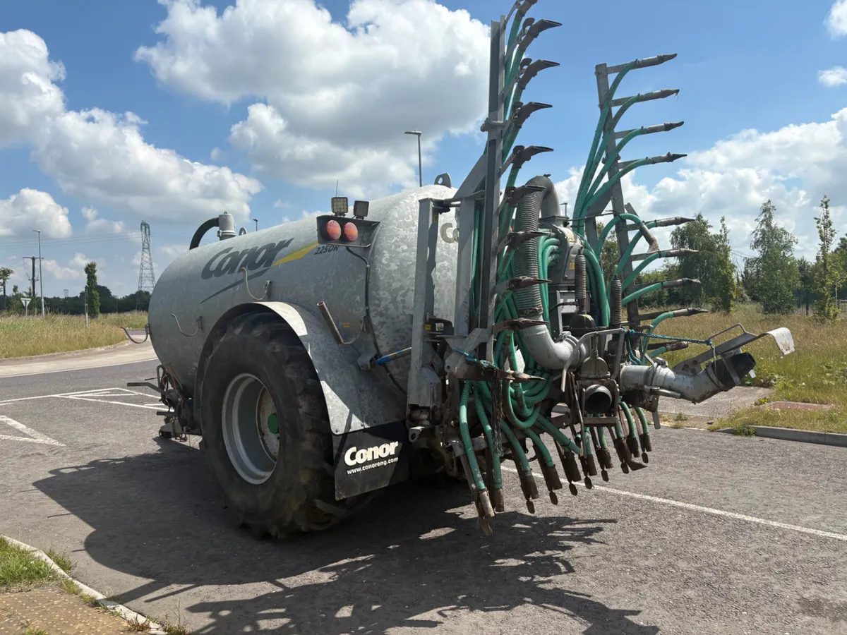 Conor 2250R Tanker - Image 4