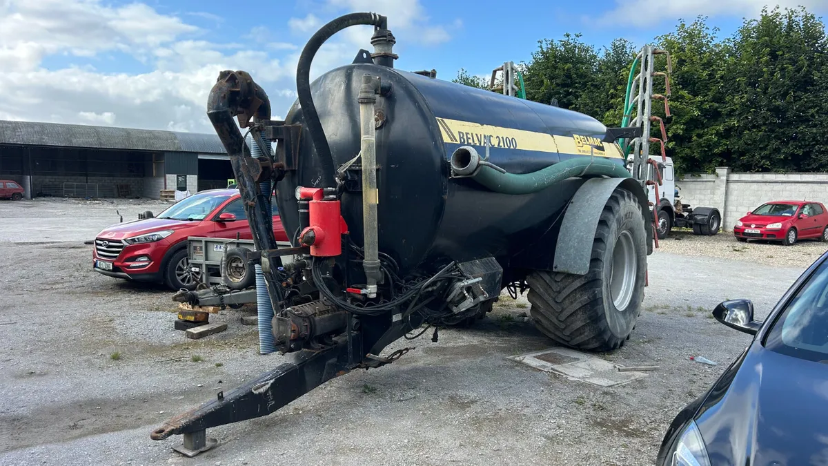 Slurry tank - Image 1