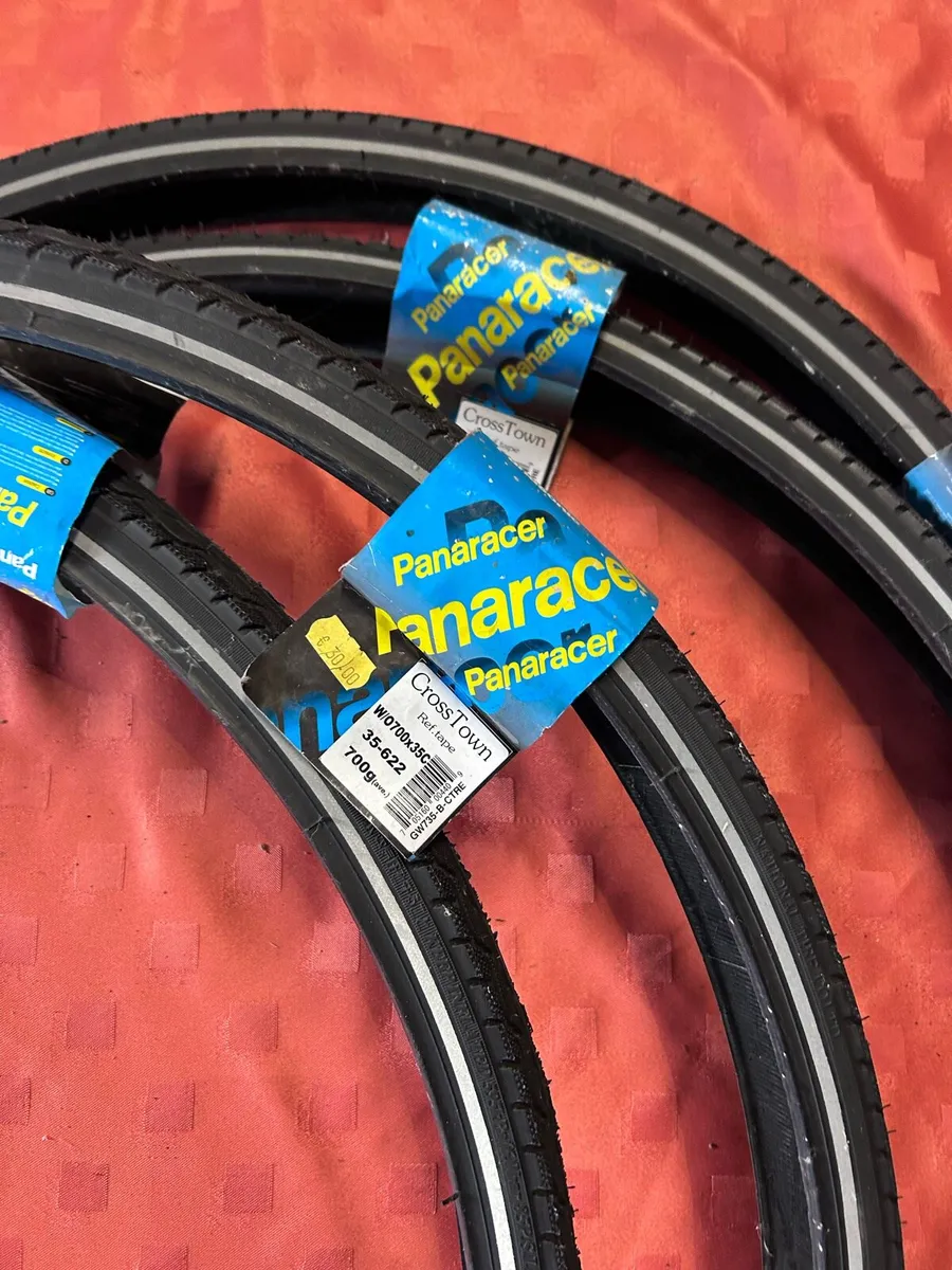 Bike tyres Maxxis 50 and Panracer 35 - Image 4