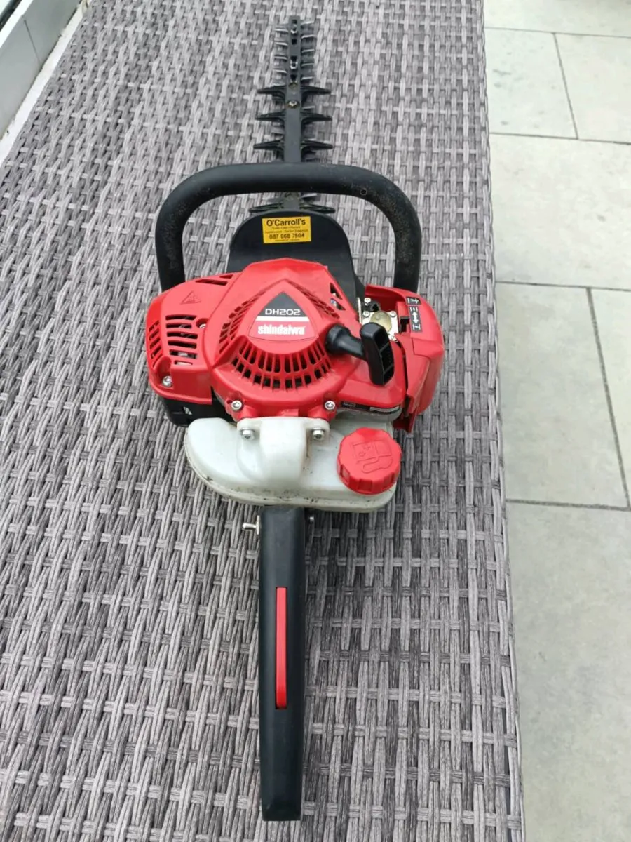 Hedge trimmer