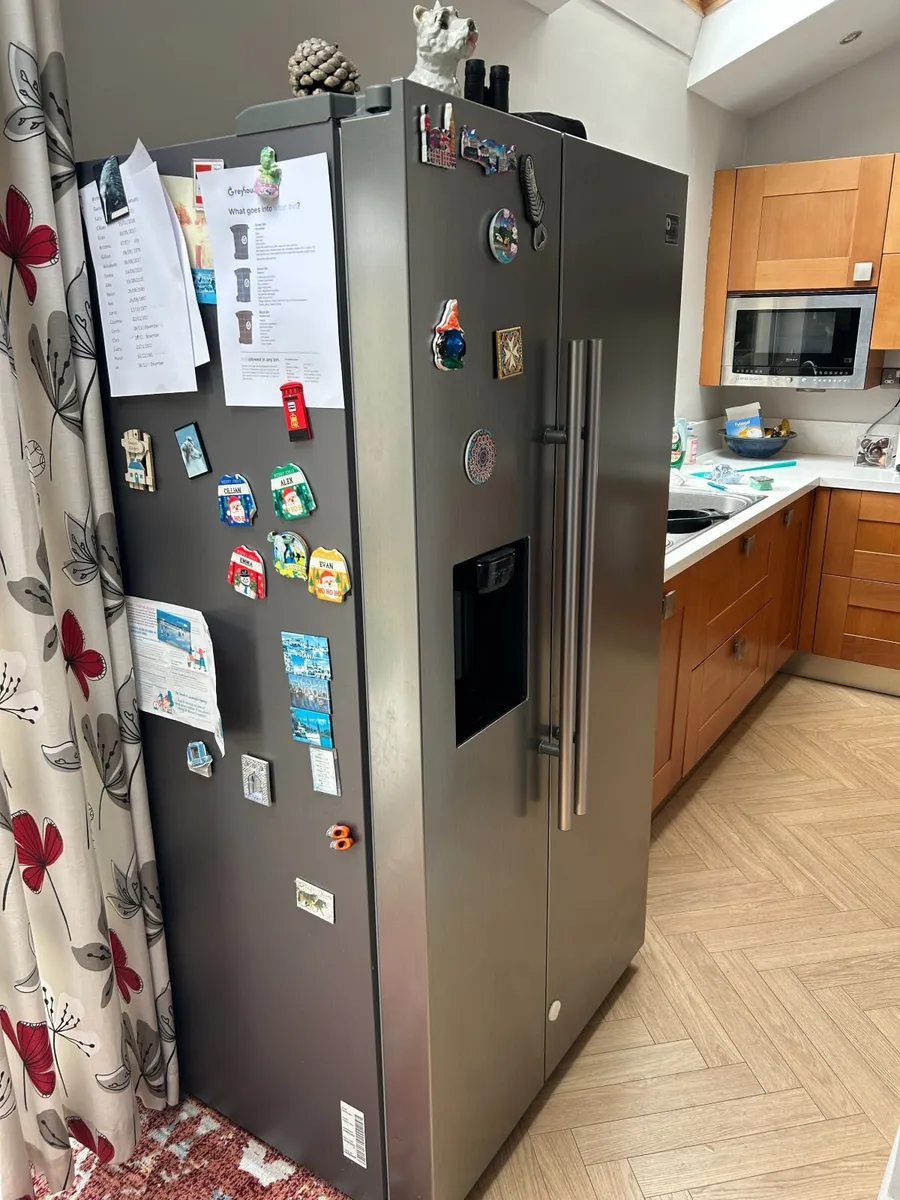 AmericanFridge/Freezer Samsung A Rated - Image 4