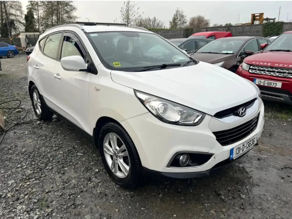 2013 Hyundai ix35 1.7 Diesel very light damage - Image 1