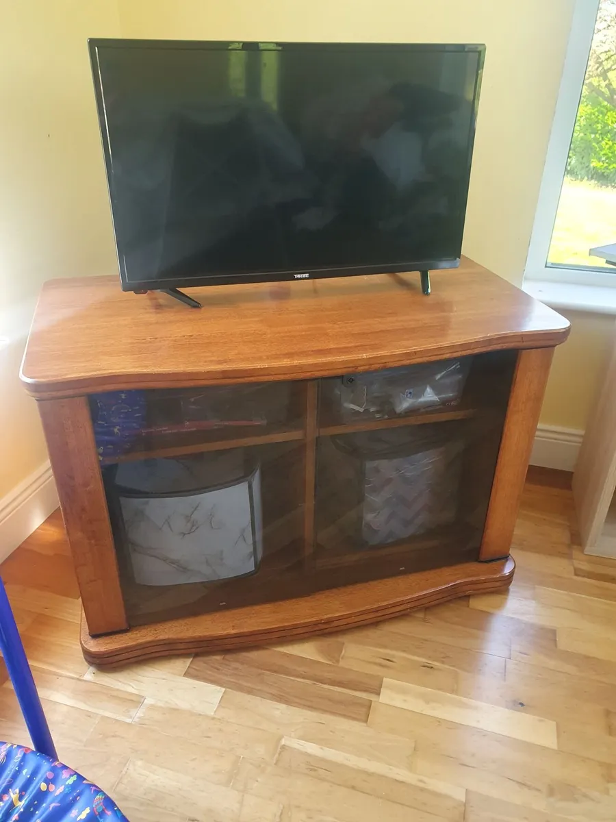 Solid Wood TV Stand/Entertainment Unit - Image 1