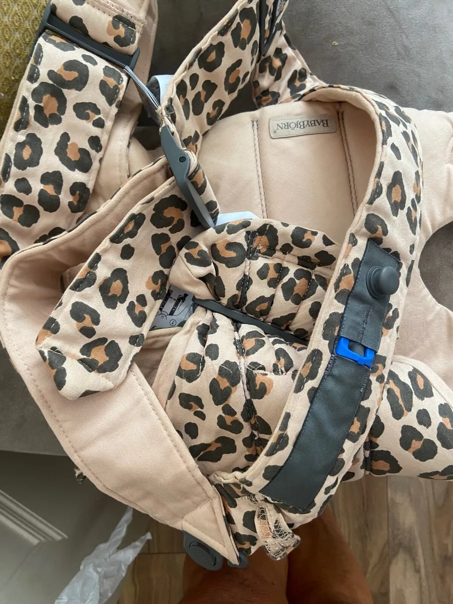 Baby carrier - Image 3