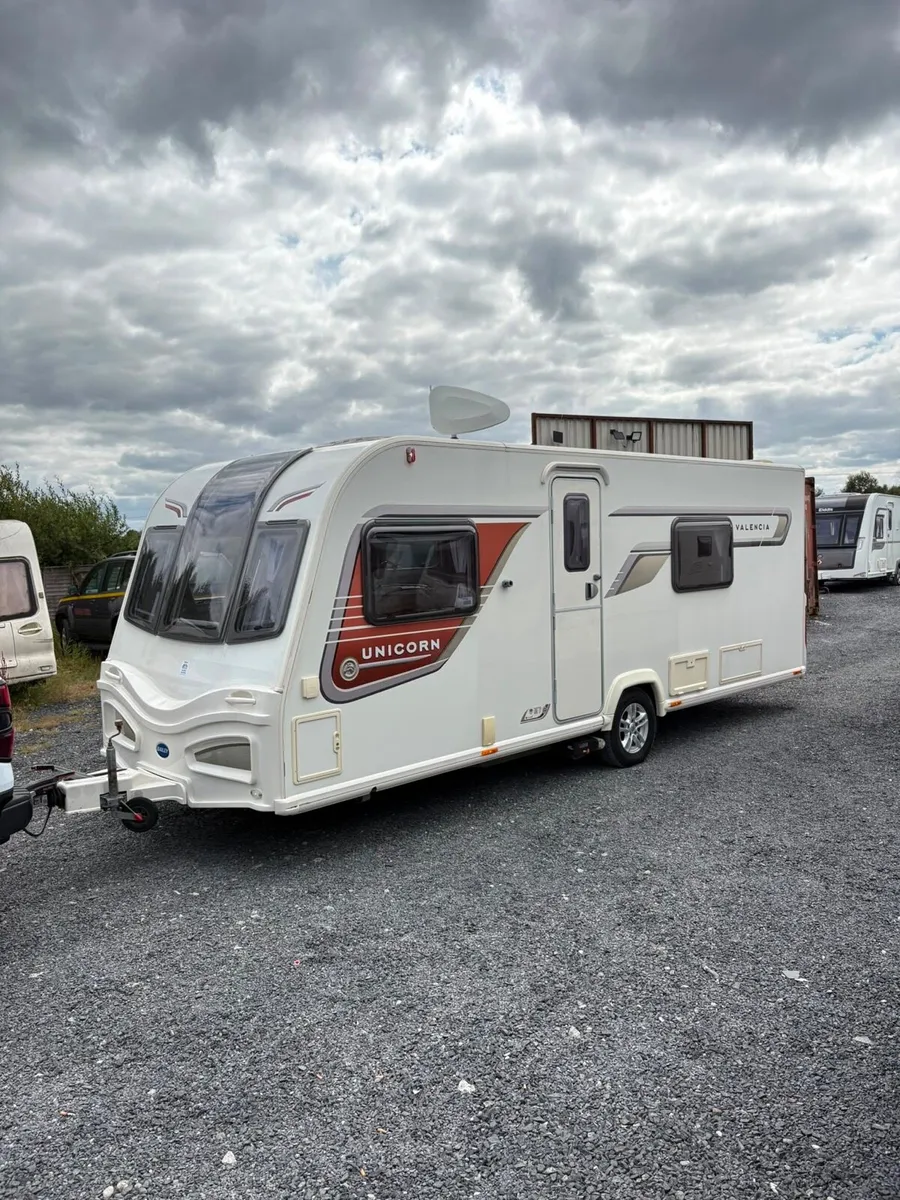 2015 Bailey unicorn 4 berth fixed bed Caravan - Image 2