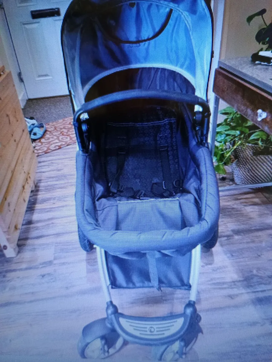 Child pram - Image 3