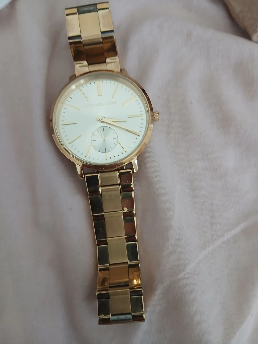 Watch - Image 1