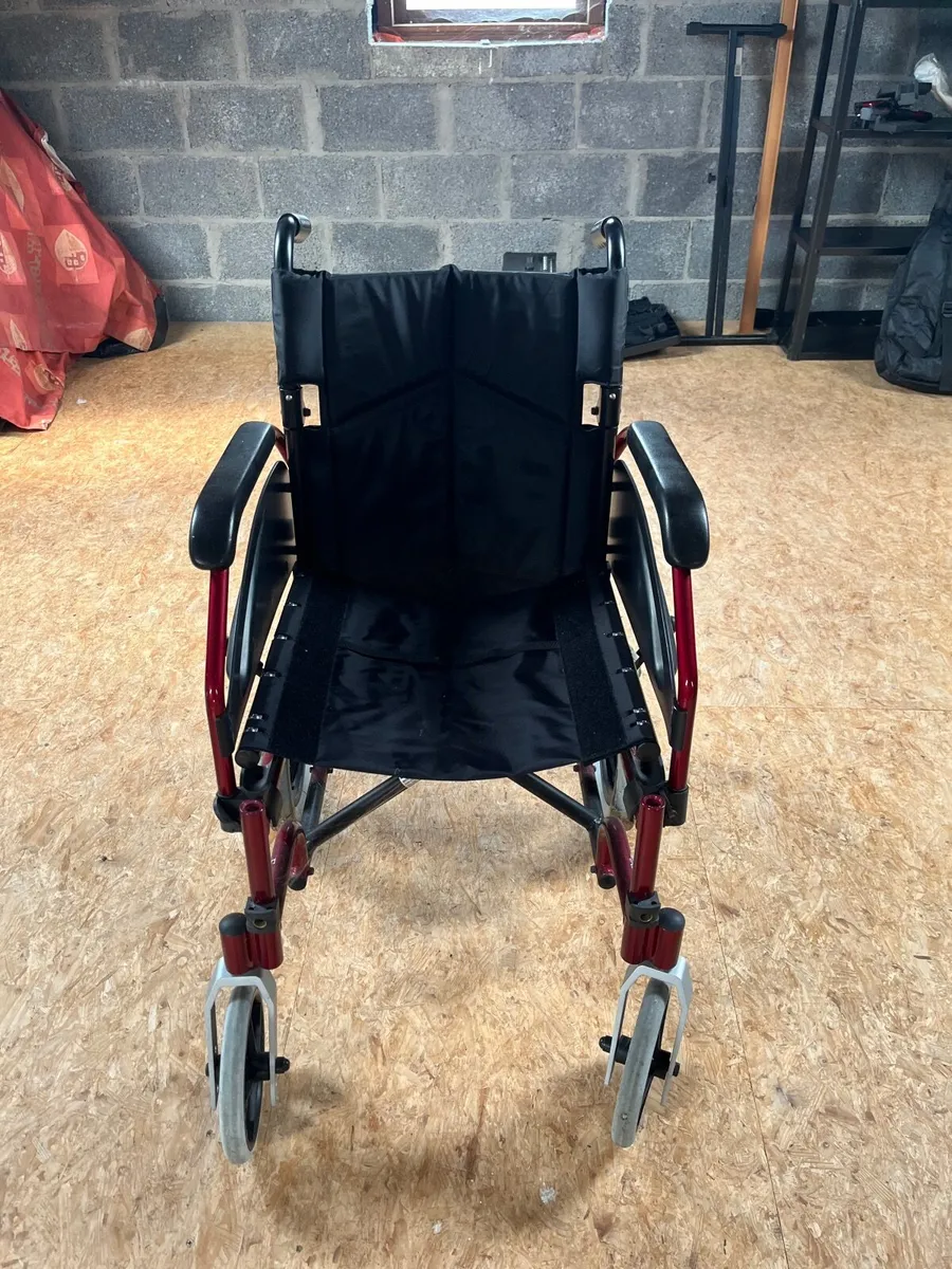 Wheelchair - Image 3