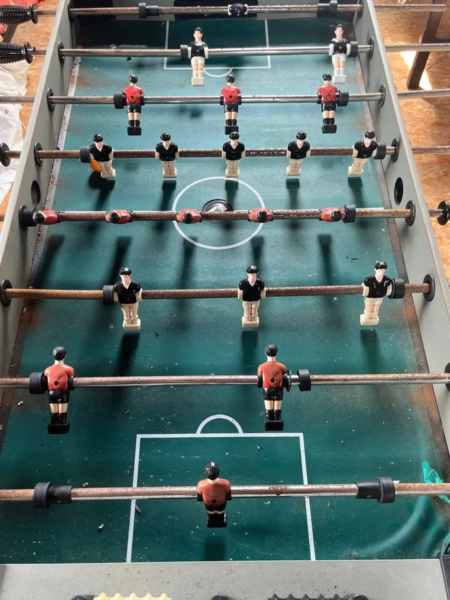 Foosball table - Image 2