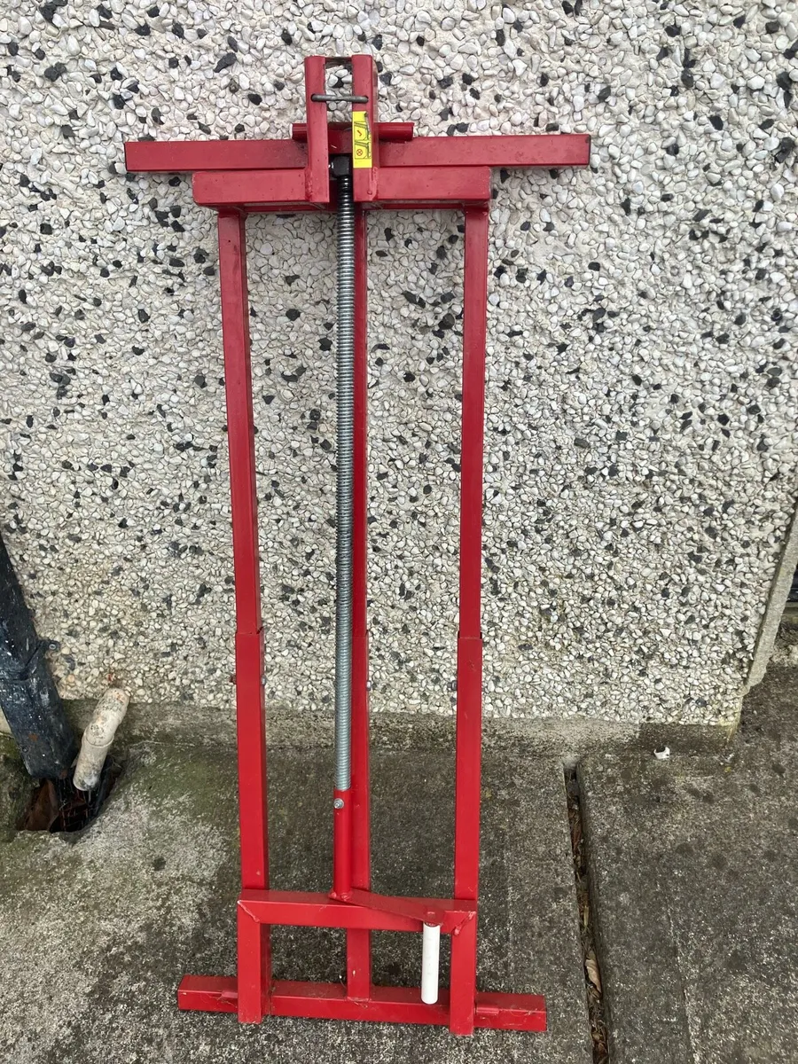 Lawnmower jack