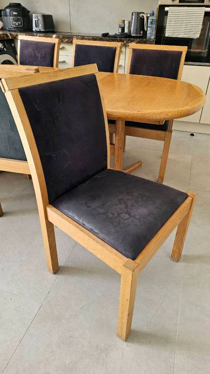 Dining table and chairs - Image 4