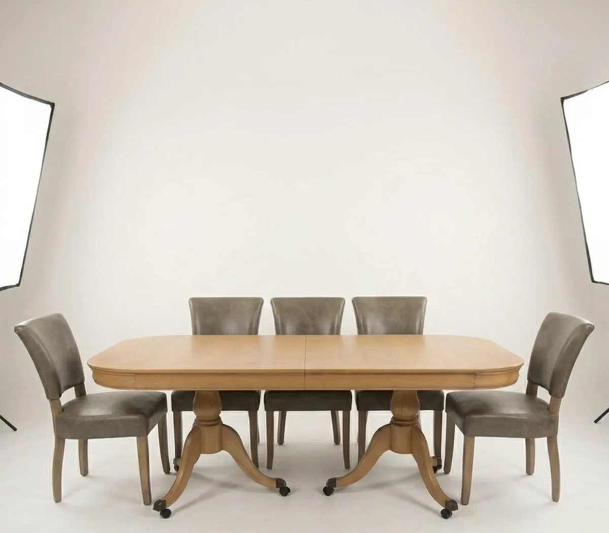 American solid wood table and Leather chairs - Image 4