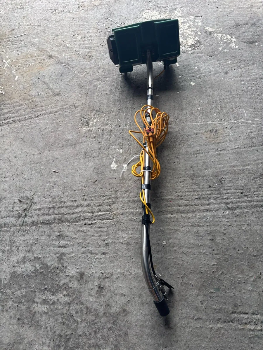 Cleaning Equipment - Image 4